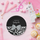 Chic Black en White Giraffe Print Silver Grey Bow Papieren Bordje (Feest)