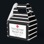 Chic Black en White Hangover Relief Kit Bedankdoosjes<br><div class="desc">Perfect klassieke zwarte en witte aanzuigerhanger die de hulpuitrusting van de kast striped gunt doos is die aanpasbaar is.</div>