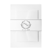 Chic Black en White Monogram Crest Wedding Uitnodigingen Wikkel (Voorkant Voorbeeld)