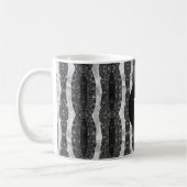 Chic Black en White Ornamental Monogrammed Koffiemok (Links)