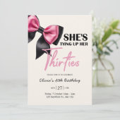 Chic Black & Pink Bow 40th Birthday Invitation Kaart (Staand voorkant)