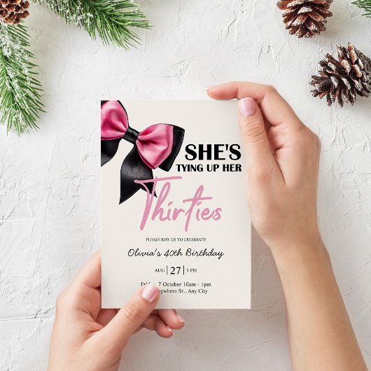 Chic Black & Pink Bow 40th Birthday Invitation Kaart