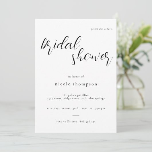 Chic Black Script Bridal Shower Invitation Minimal Kaart (Staand voorkant)