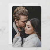 Chic Black White Floral Monogrammed Weddenschap Kaart (Achterkant)