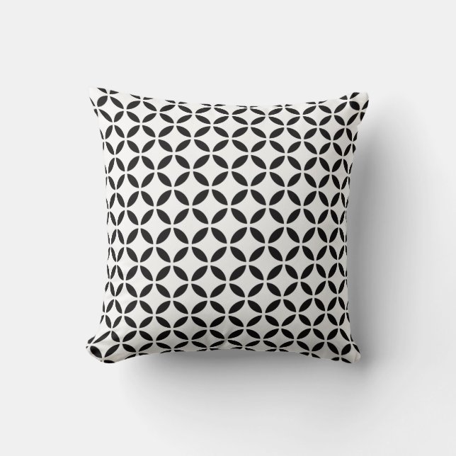 Chic Black White Flower Petal Geometric Pattern Kussen (Voorkant)