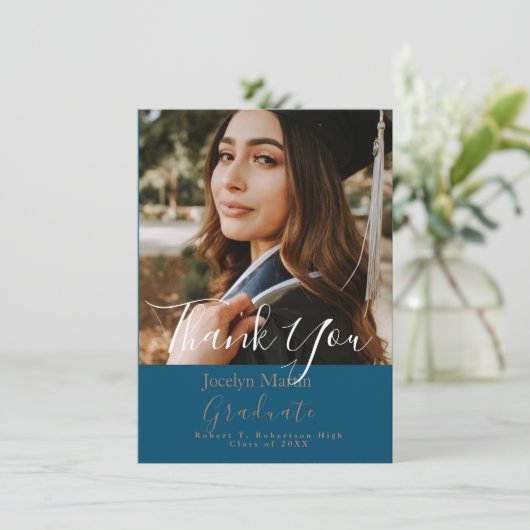 Chic Blauwgroen Foto script Afstuderen Hartelijk d Kaart (Staand voorkant)