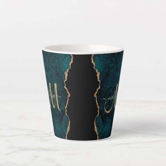 Chic Blauwgroen Gold Glitter Agate Custom Monogram Latte Mok (Voorkant)