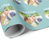 Chic Blauwgroen Harten Paar Foto Romantisch Custom Cadeaupapier (Rol Hoek)