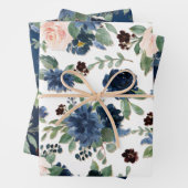 Chic Blooms | Navyblauw en Blush Bloemenpatroon Inpakpapier Vel (In situ)