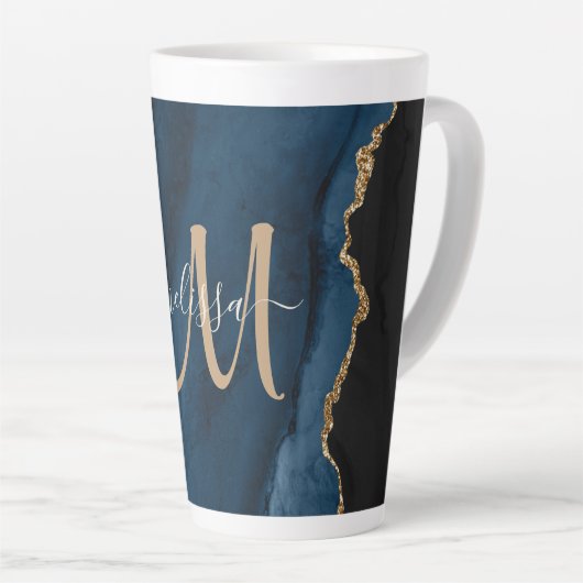 Chic Blue Glitter Agate Marble Monogram Latte Mok (Rechterhoek)
