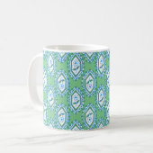 Chic Blue  Periwinkle Floral on Green Koffiemok (Voorkant links)