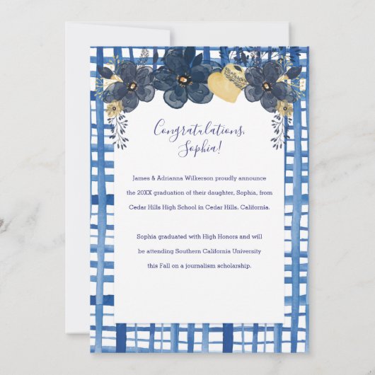 Chic Blue Plaid en Flowers Afstuderen Foto Aankondiging (Achterkant)