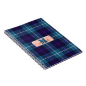 Chic Blue Pset Tartan Coral Pink Monogram Script Notitieboek (Rechterzijde)