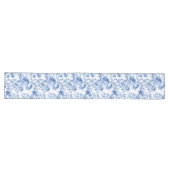 Chic Blue Roses Toile Floral Pattern Style Table  Lange Tafelloper (Horizontaal)