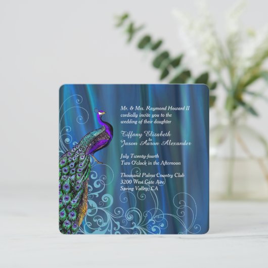 Chic Blue Satin en Peacock Wedding Invitation Kaart (Staand voorkant)