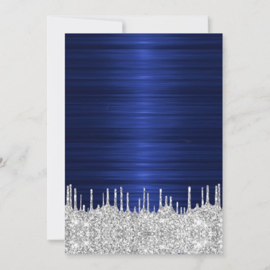 Chic Blue Sweet 16 Silver Glitter Drips Invitation Kaart (Achterkant)
