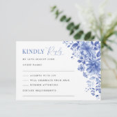 Chic Blue White Chinoiserie Floral Wedding RSVP Kaart (Staand voorkant)
