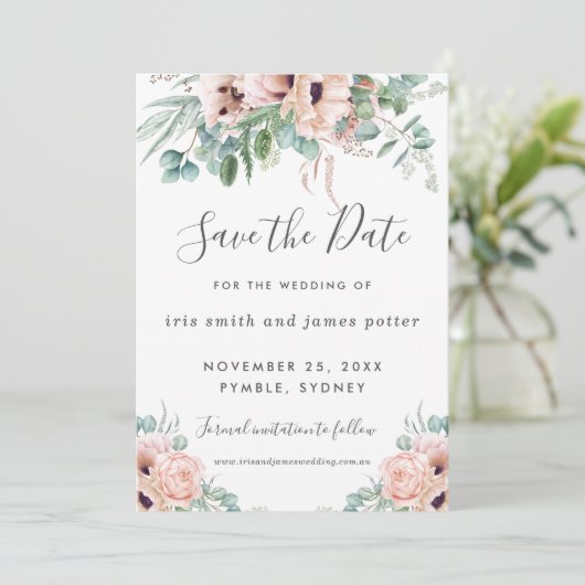 Chic Blush Pink Floral Greenery Save the Date Kaar Kaart (Staand voorkant)