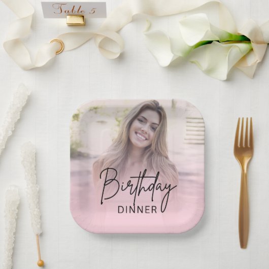 Chic Blush Pink Gradient Photo Birthday Dinner Papieren Bordje (Huwelijk)
