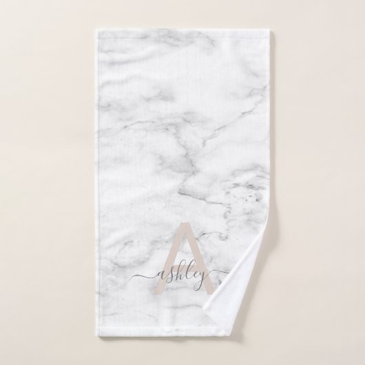 Chic Blush Pink White Marble Script Name Monogram Bad Handdoek (Handdoek)