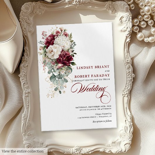 Chic Boho Burgundy White Floral Wedding Invitation Kaart