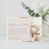 Chic Boho Protea Dry Palm Floral Wedding Details Informatiekaartje (Staand voorkant)