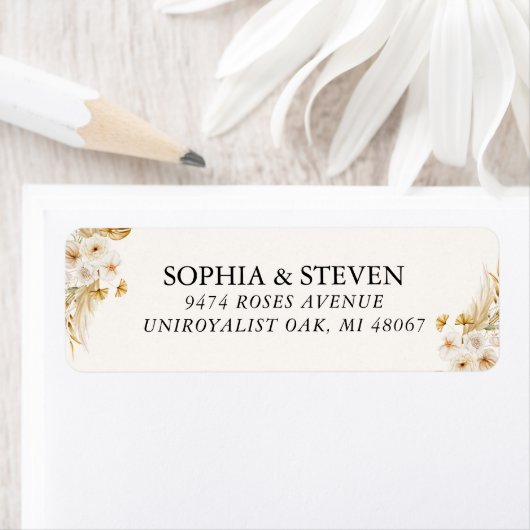 Chic Boho Wedding with Beige and Yellow Blooms Etiket (Insitu)