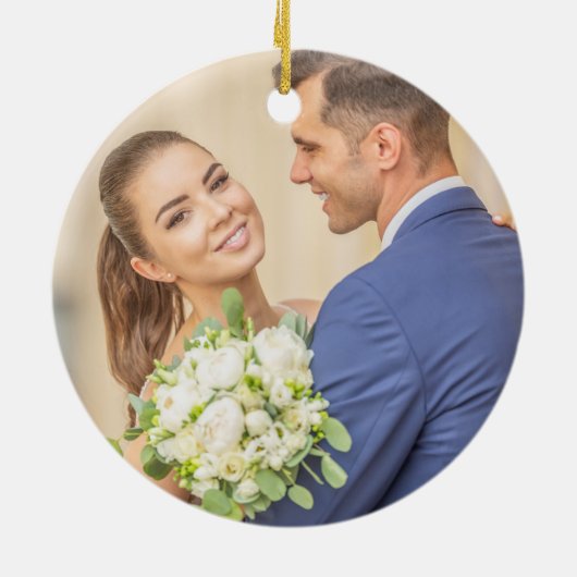 Chic Botanische Trouwpaar Foto Kerstmis Keramisch Ornament (Achterkant)