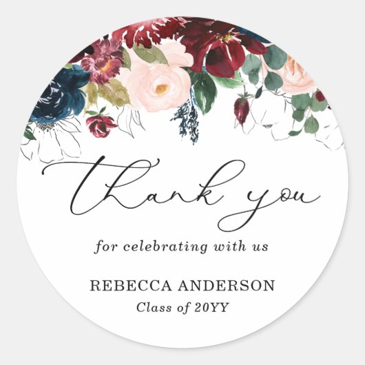 Chic Bourgondië Florals Script Dank u Afstuderen Ronde Sticker (Voorkant)