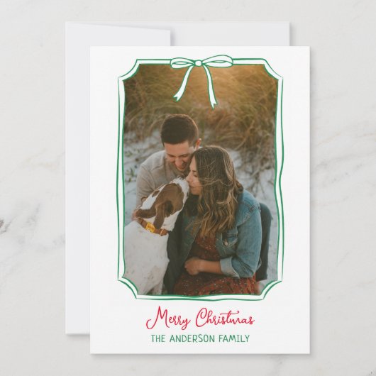Chic Bow Custom Familie Foto Rood & Groen Kerstmis Feestdagenkaart (Voorkant)