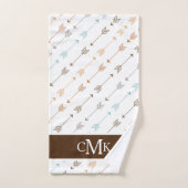Chic Brown en Turquoise Tribal Arrow Monogrammed Bad Handdoek (Handdoek)