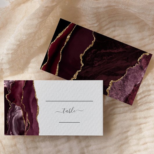 Chic Burgundy Gold Agate Wedding Escort Plaatskaartje