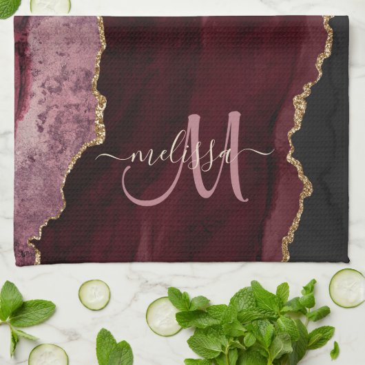 Chic Burgundy Gold Glitter Agate Custom Monogram B Theedoek (Gevouwen)