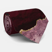 Chic Burgundy Gold Glitter Agate Marble Wedding Stropdas (Opgerold)