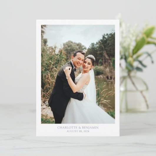 Chic Calligraphy Dusty Blue Script Photo Weddensch Bedankkaart (Staand voorkant)