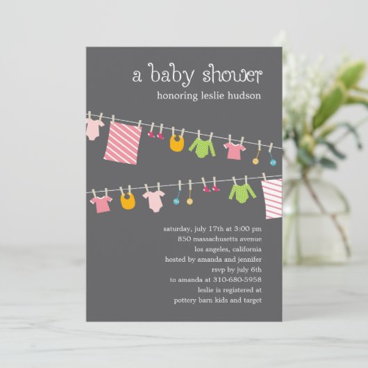 Chic Clothesline Baby shower Invitation (Meisje) Kaart (Staand voorkant)