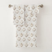 Chic Cream Grey Hearts Ornaments Bad Handdoek (Insitu)
