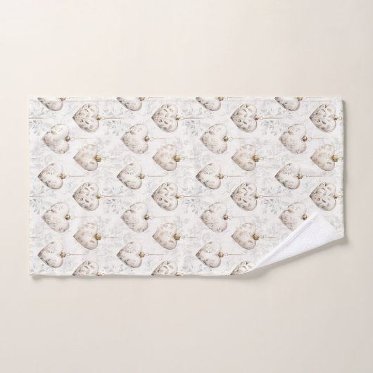 Chic Cream Grey Hearts Ornaments Bad Handdoek (Handdoek)