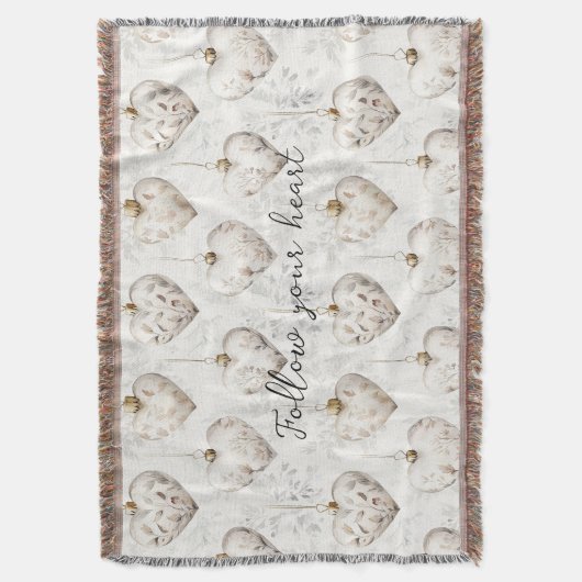 Chic Cream Grey Hearts Ornaments   Deken (Voorkant Verticaal)