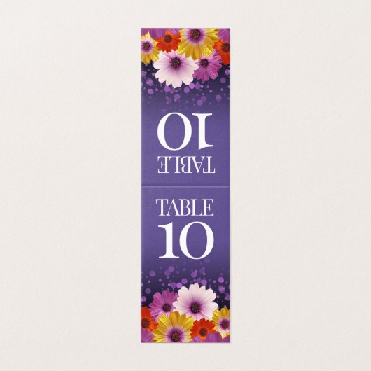 Chic Daisies Paarse Glitter Wedding Table Kaarten (Buitenkant ongevouwen)