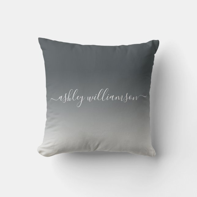 Chic Dark Gray White Ombre Effect Monogram Naam Kussen (Voorkant)