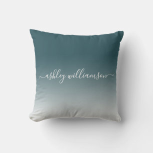 Chic Deep Emerald White Ombre Effect Monogram Naam Kussen