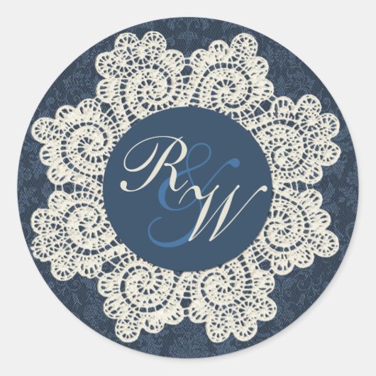Chic Denim & Ivory Lace Monogram Weddenschap Ronde Sticker (Voorkant)