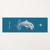 Chic Dolphin, Custom Star & Script op Ocean Blue Yogamat (Voorkant (horizontaal))