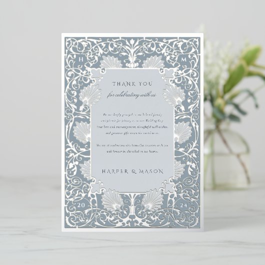Chic Dusty Blauw en Zilveren Folie Dank U Folie Uitnodiging (Staand Voorkant)