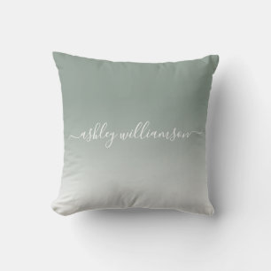 Chic Dusty Green White Ombre Effect Monogram Naam Kussen