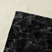 Chic Elegant Black Pink Marble Monogrammed Beach T Strandlaken (In situ)