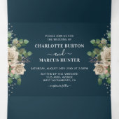 Chic Elegant Blush Bloemen & Navy Tri-Fold Huwelij Drieluik Uitnodiging (Binnenkant midden)