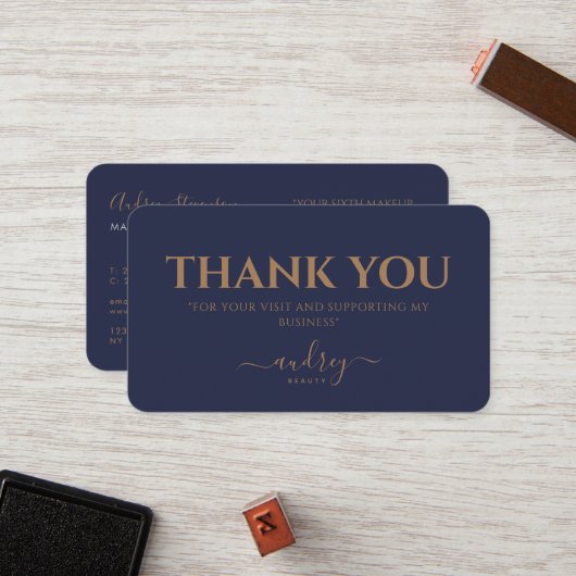 Chic Elegant Navy Blue Gold Script Klantenkaartje (Voorkant / Achterkant in situ)