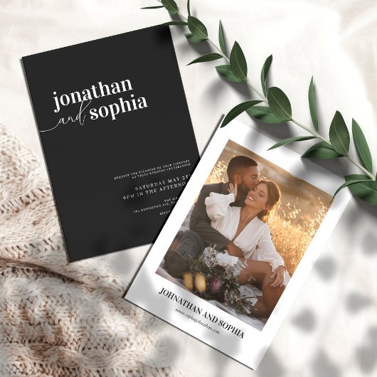 Chic Elegant Typography Black Wedding Kaart